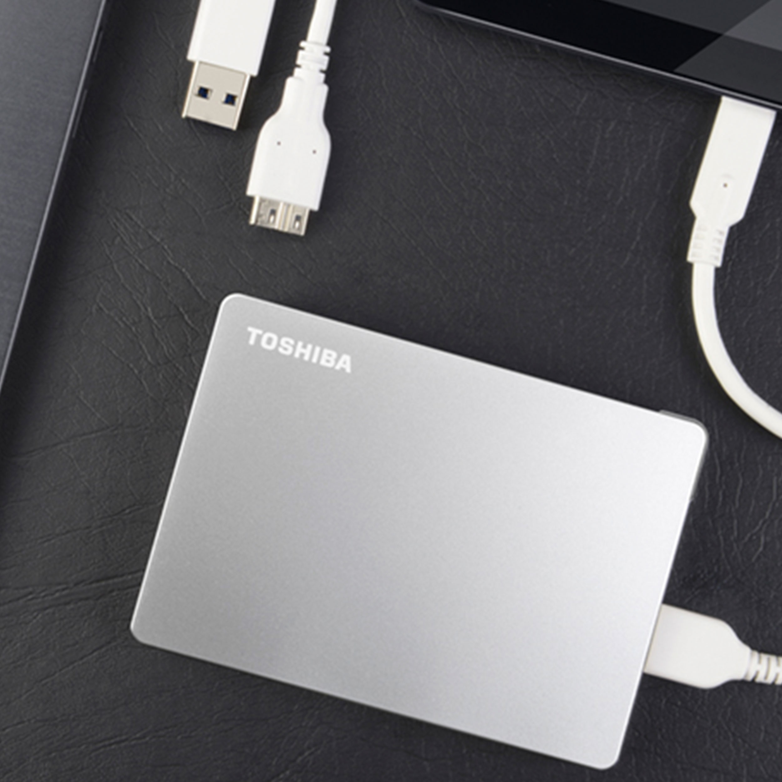 هارد اکسترنال توشیبا مدل Canvio Flex ظرفیت دو ترابایت - فراسنتر